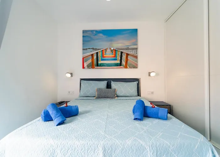 Apartamentos Brisas Del Poniente