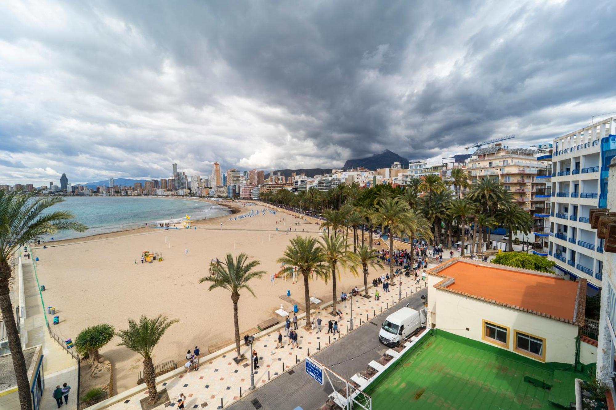 Brisas Del Poniente Apartament
